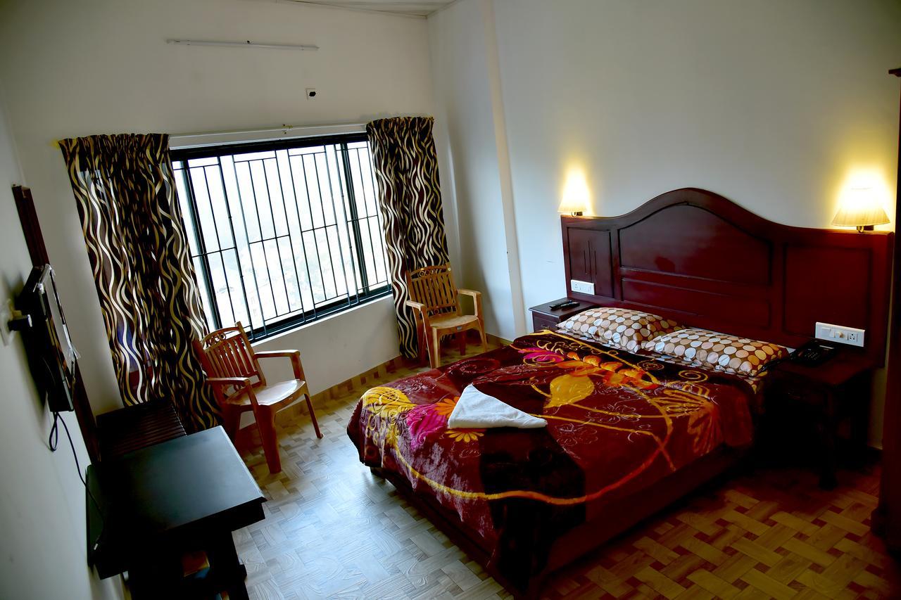 Natura Inn Munnar Ngoại thất bức ảnh